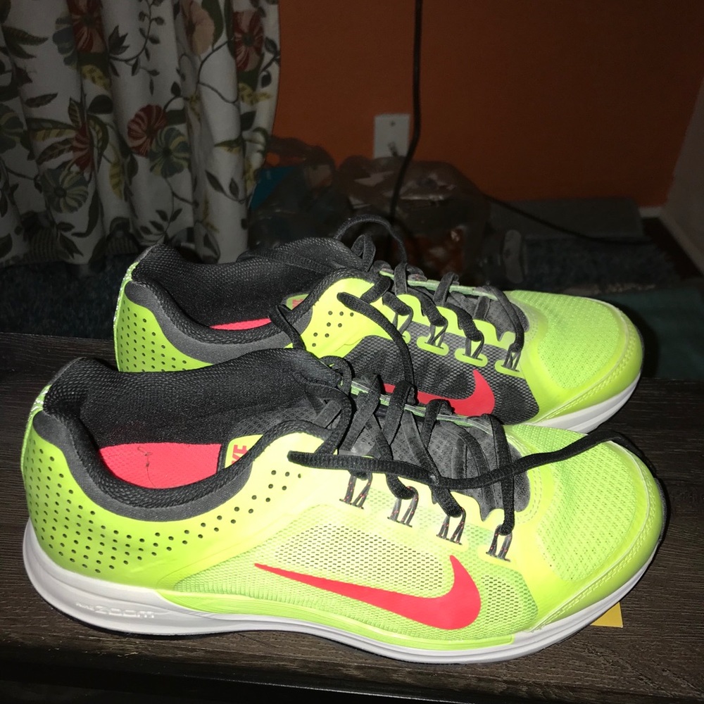 Brand new Nike sneakers size 8